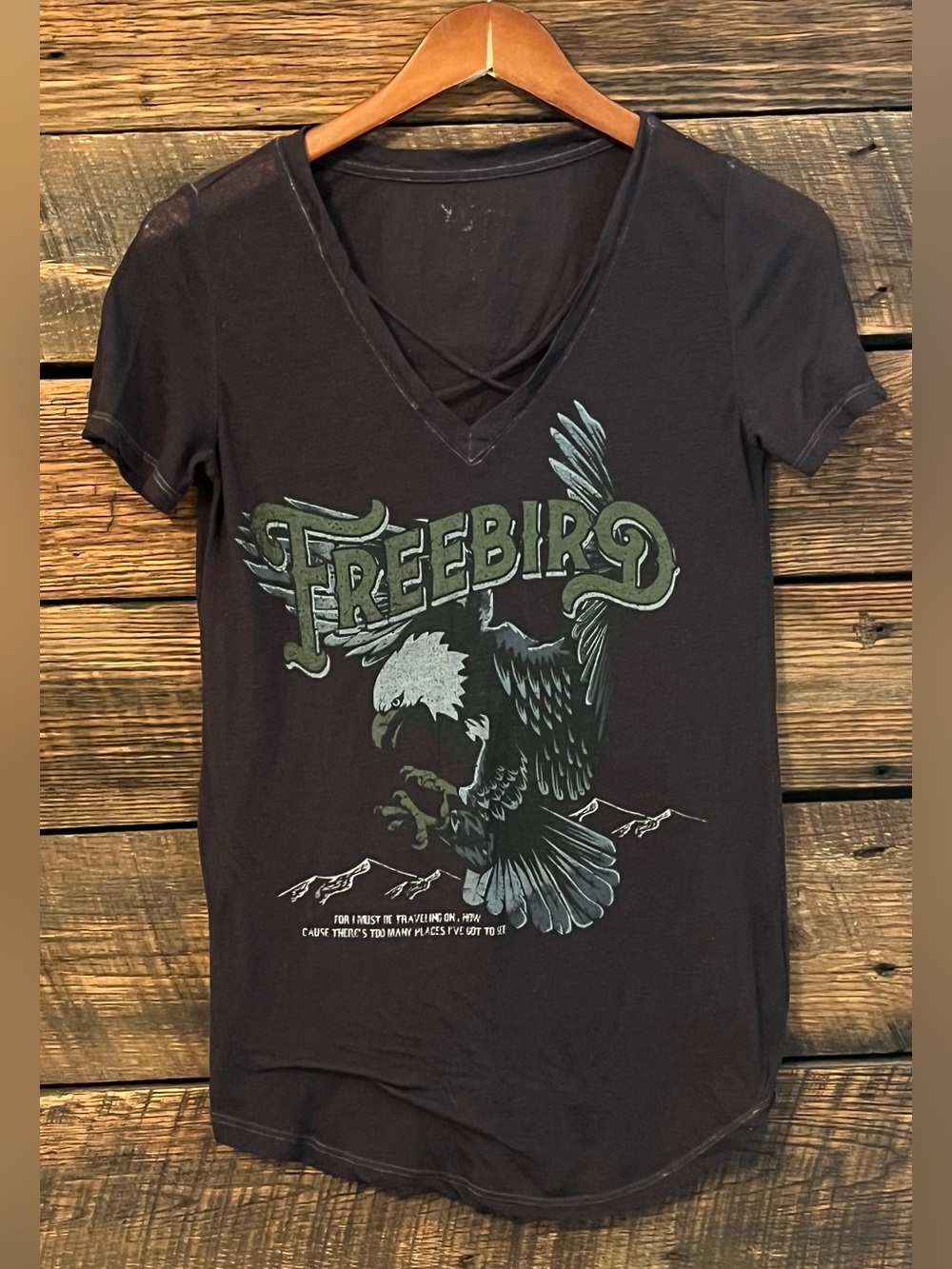 Freebird short sleeve tee, thin semi sheer, v-neck , black, retro, small